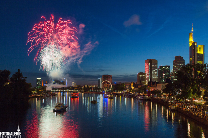 Feuerwerk Mainfest - Fotogalerie Frankfurt