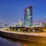EZB & Skyline zur dunkelblauen Stunde EZB & Skyline zur dunkelblauen Stunde