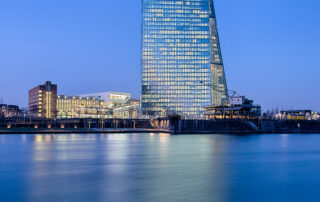 EZB Skytower Nacht