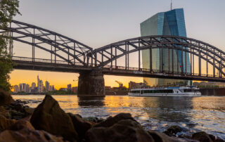 Frankfurt Abendrot 2019-03