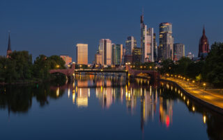 Frankfurt Skyline am Morgen-02