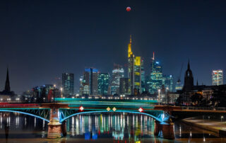 Frankfurt Skyline Supermond 2019