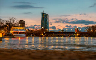 Frankfurt Sonnenaufgang Primus-Linie-02