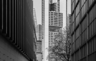 Commerzbank Tower Schwarz-Weiß-02