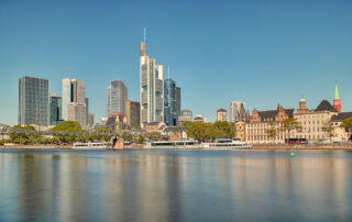 Mainufer Frankfurt 2018-03